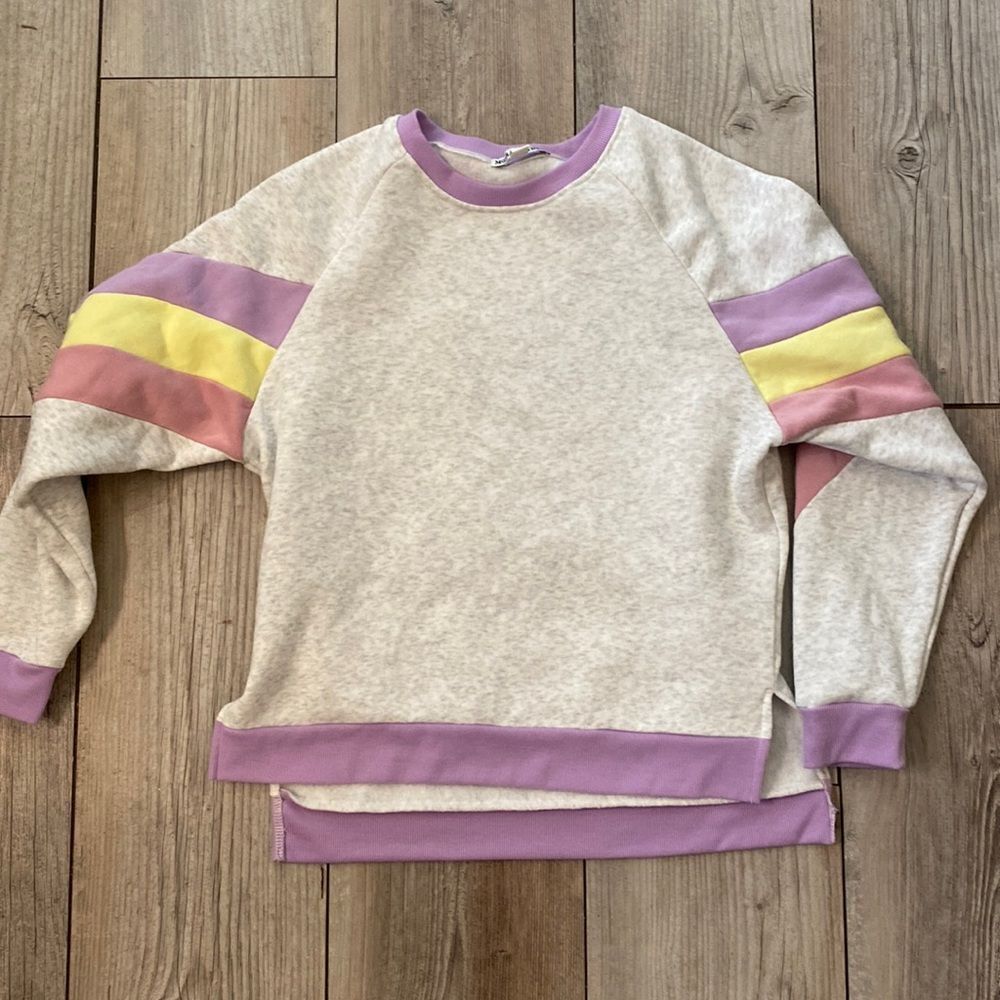 Women’s Moral Fiber Sweatshirt Size Small